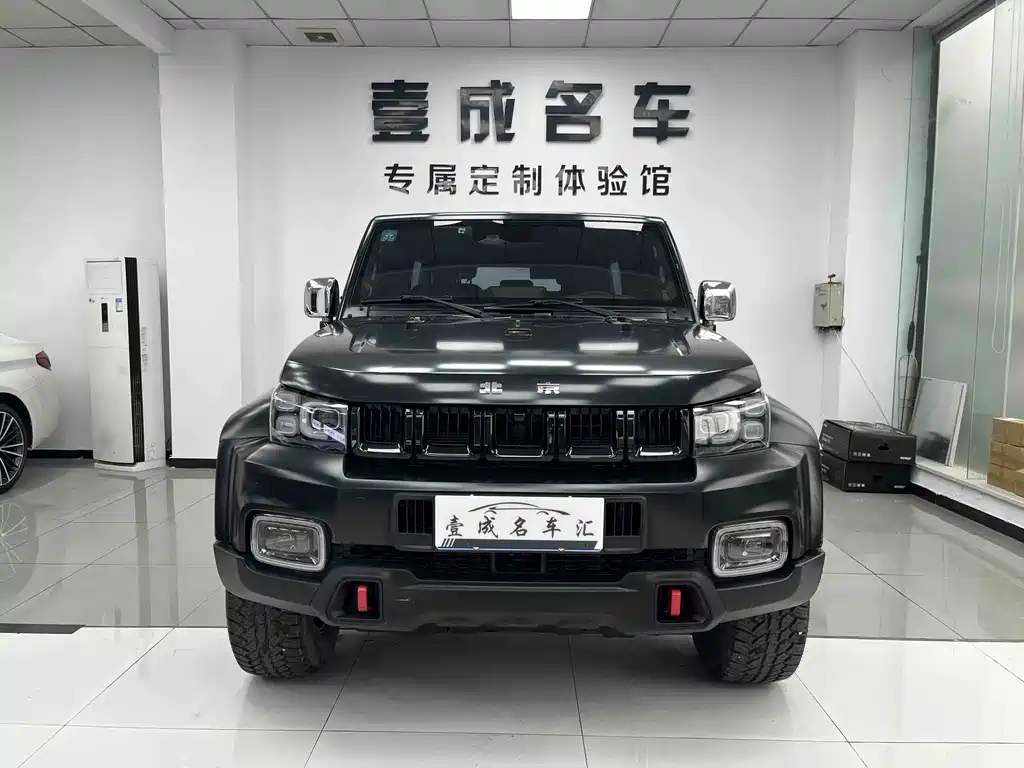 Beijing Off-Road BJ40 2021 2.0D Automatic Four-wheel Drive Blade Hero Edition Knight Type (front and rear electronically controlled locks) купить на сайте DeffCars