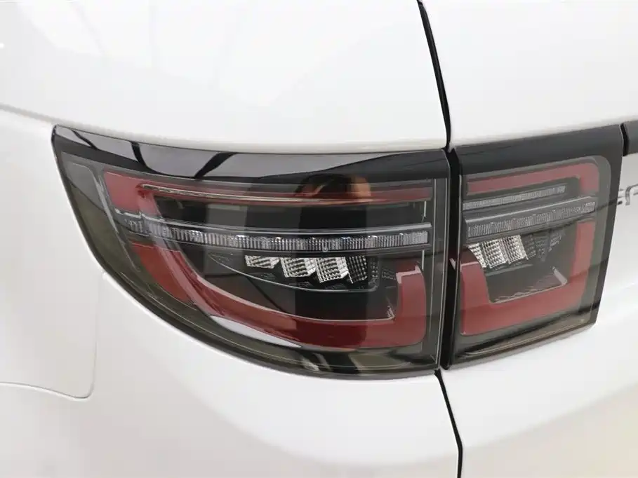 Discovery Sport 2025 249PS Performance Technology Edition купить на сайте DeffCars