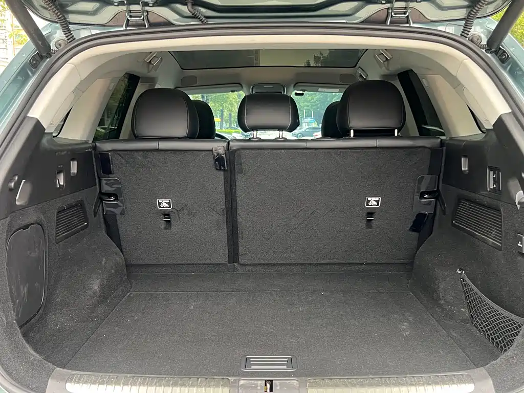 Xpeng G9 2024 model 702 Max купить на сайте DeffCars