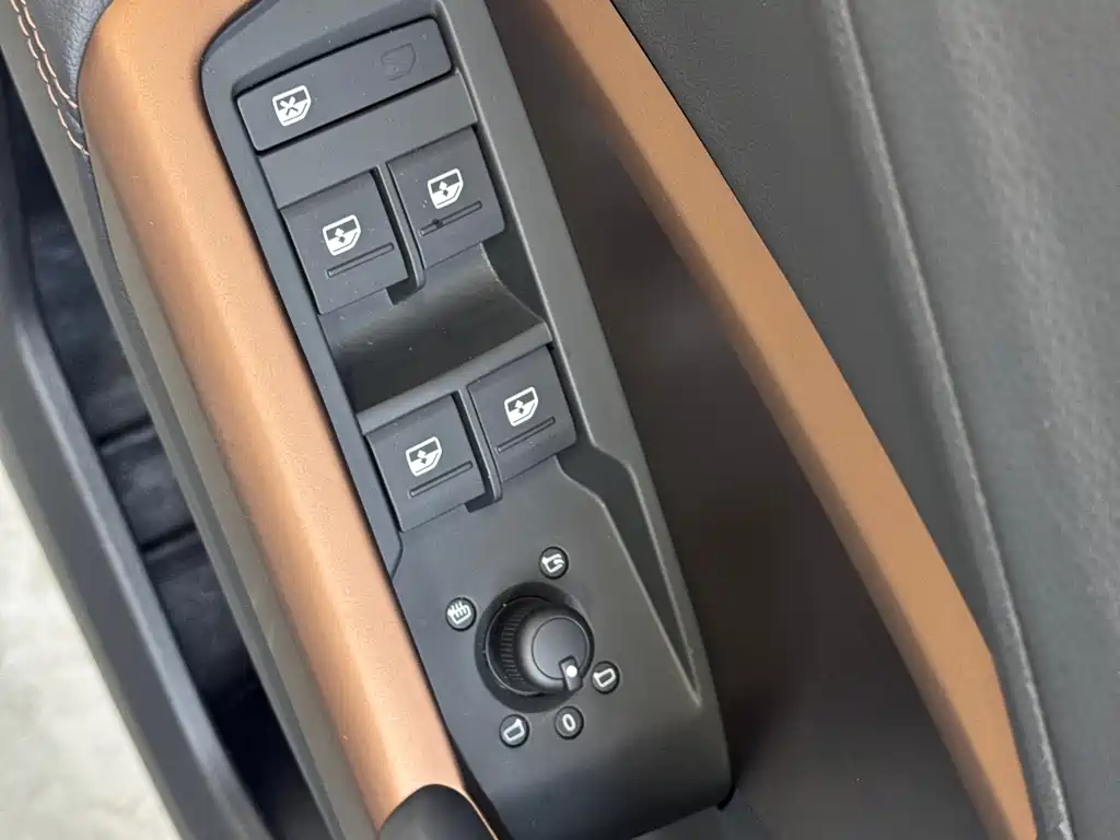 Audi Q3 2021 35 TFSI Fashionable and Elegant купить на сайте DeffCars