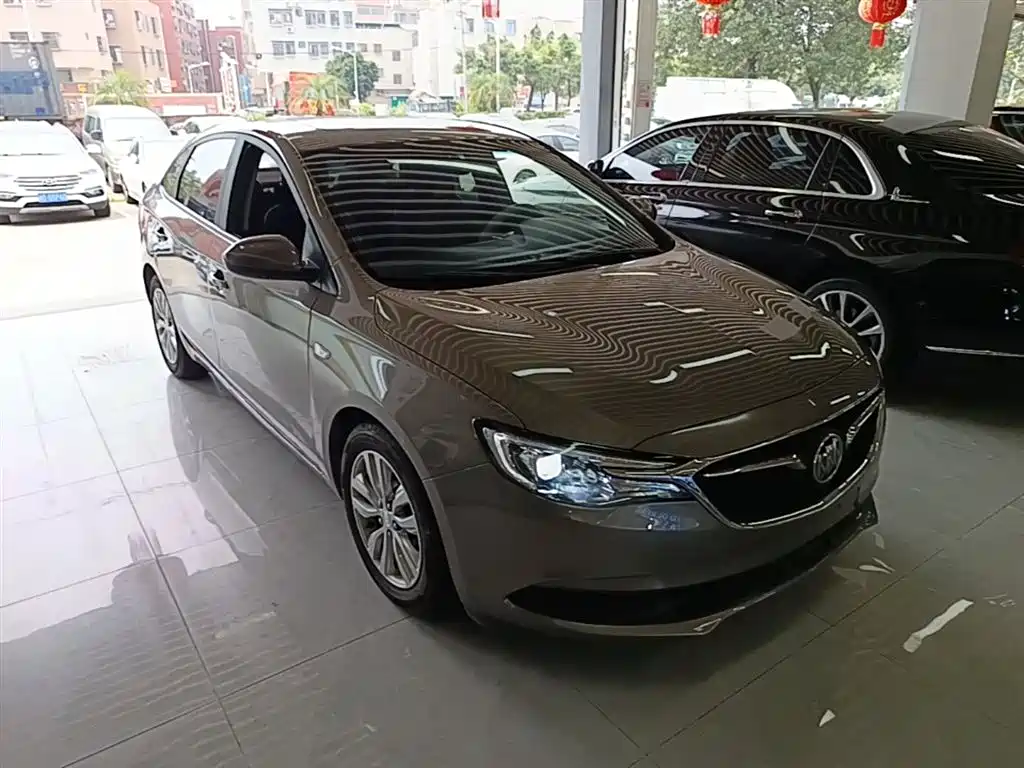 Yinglang 2021 model model 1.5L automatic elite model купить на сайте DeffCars