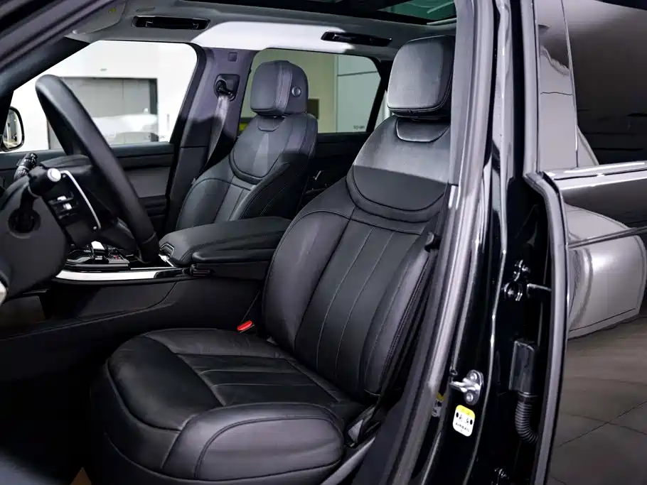 Range Rover Sport 2023 360PS S купить на сайте DeffCars