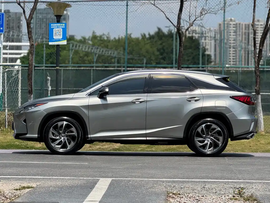Lexus RX 2016 300 four-wheel drive elegant version National V купить на сайте DeffCars