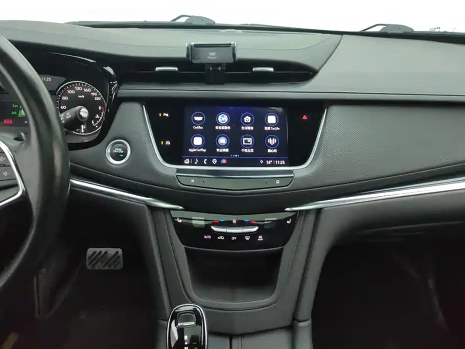 Cadillac XT5 2023 2.0T two-wheel drive fashion model купить на сайте DeffCars