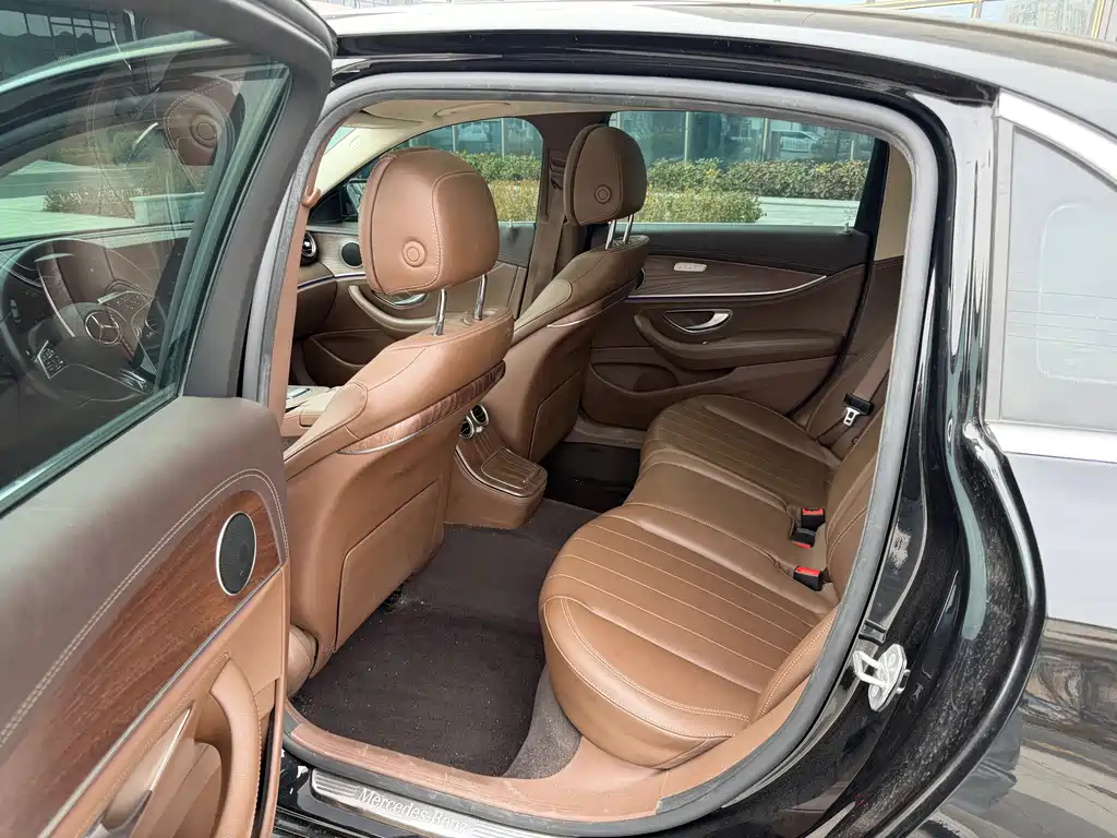 Mercedes-Benz E-Class 2021 E 300 L Fashion Model купить на сайте DeffCars