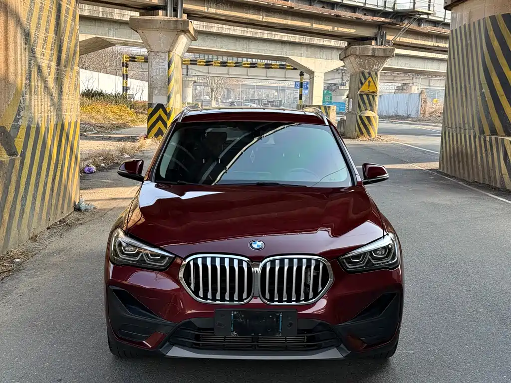 BMW X1 2021 facelift sDrive25Li leading model купить на сайте DeffCars