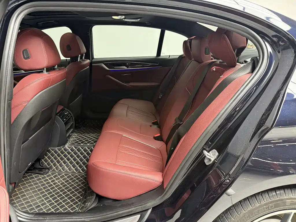 BMW 5 Series 2022 facelift 525Li M Sports Package купить на сайте DeffCars