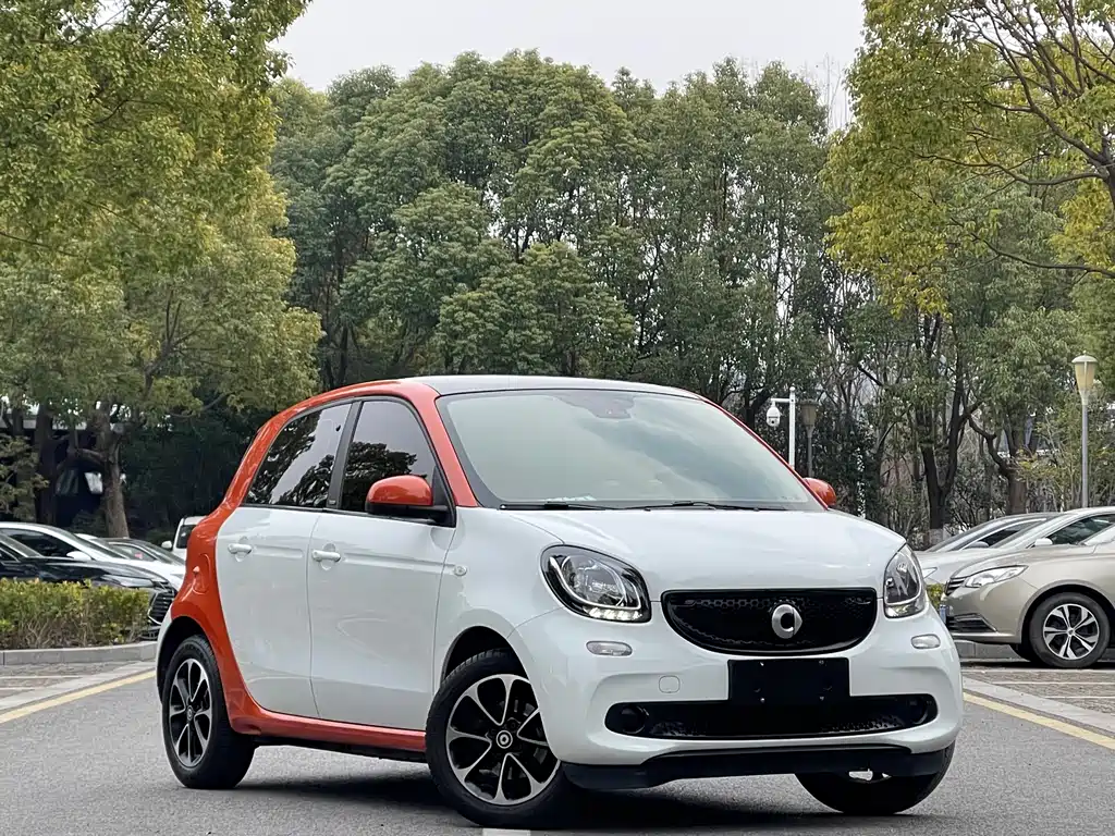smart forfour 2016 1.0L 52kW passion version купить на сайте DeffCars
