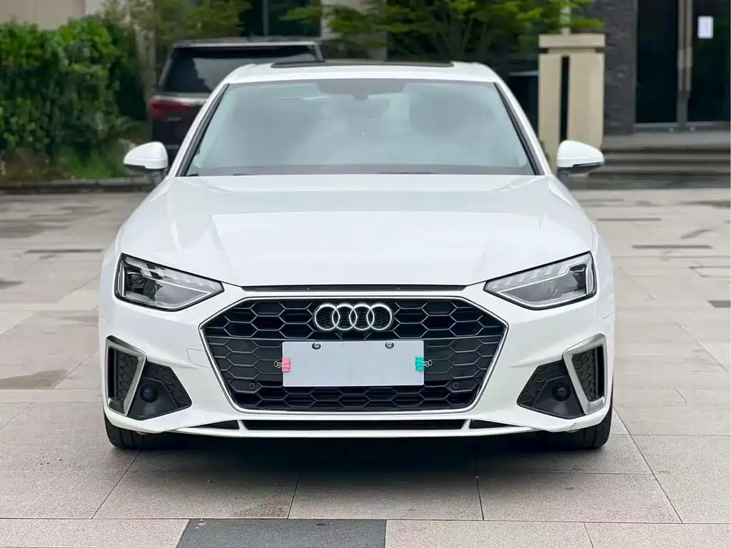 Audi A4L 2022 40 TFSI Fashionable and Dynamic купить на сайте DeffCars