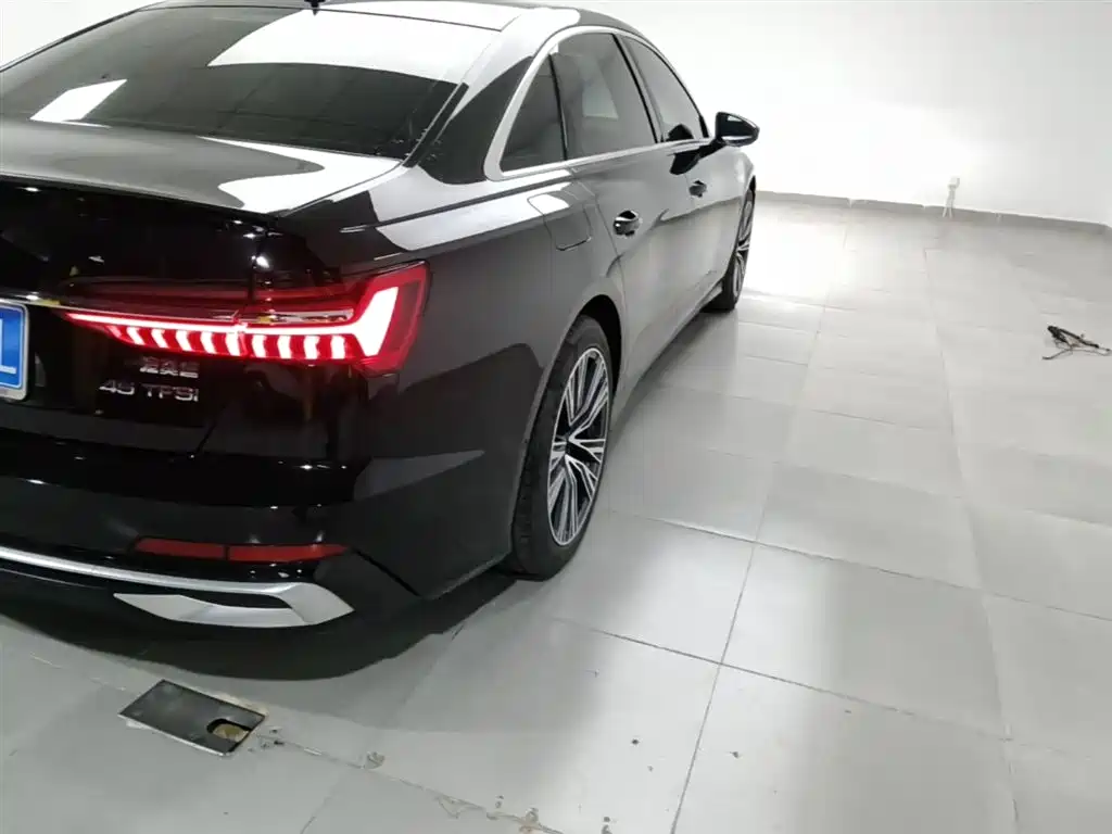 Audi A6L 2024 45 TFSI Premium Dynamic Model купить на сайте DeffCars
