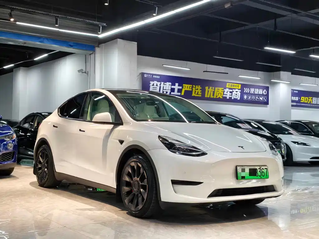 Model Y 2022 long-range all-wheel drive version купить на сайте DeffCars