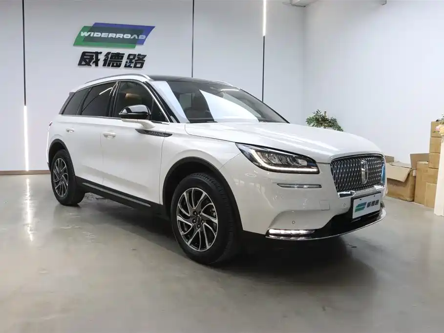 Adventurer 2021 2.0T Two-wheel drive Premium Edition купить на сайте DeffCars