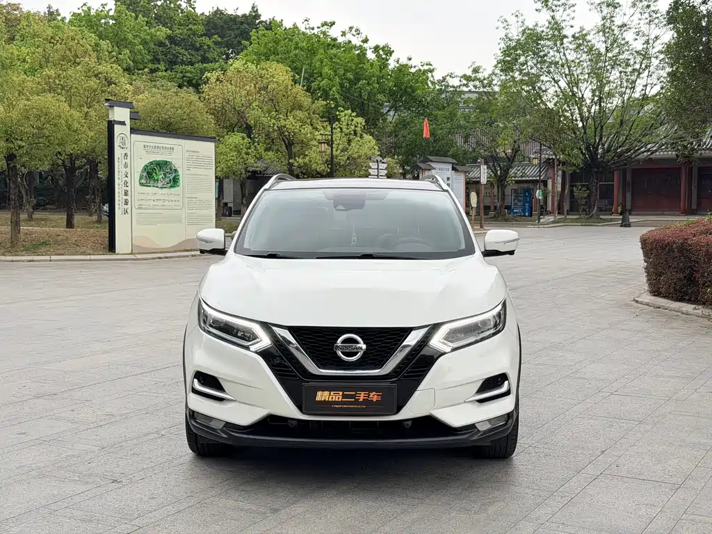 Qashqai 2022 2.0L CVT XV Prem Deluxe Edition купить на сайте DeffCars