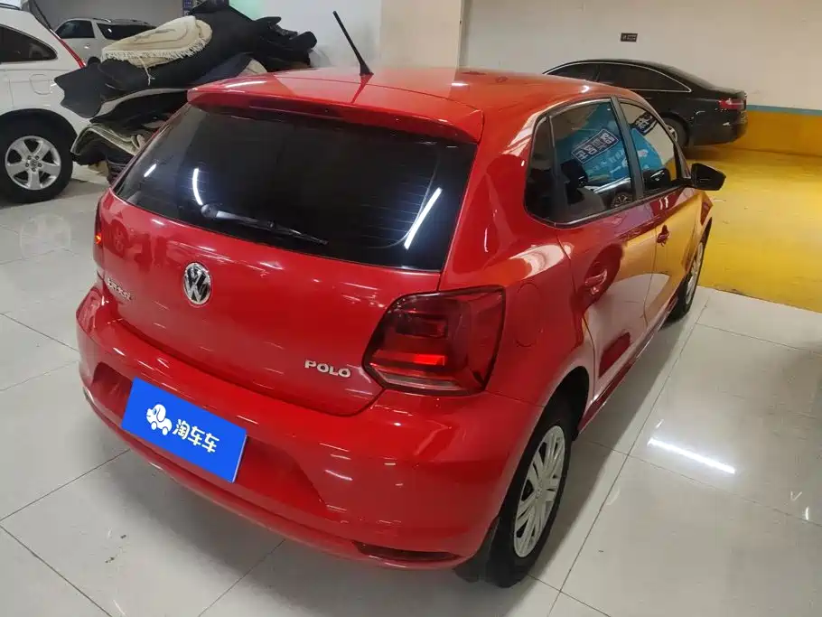 Polo 2016 1.4L manual fashion model купить на сайте DeffCars