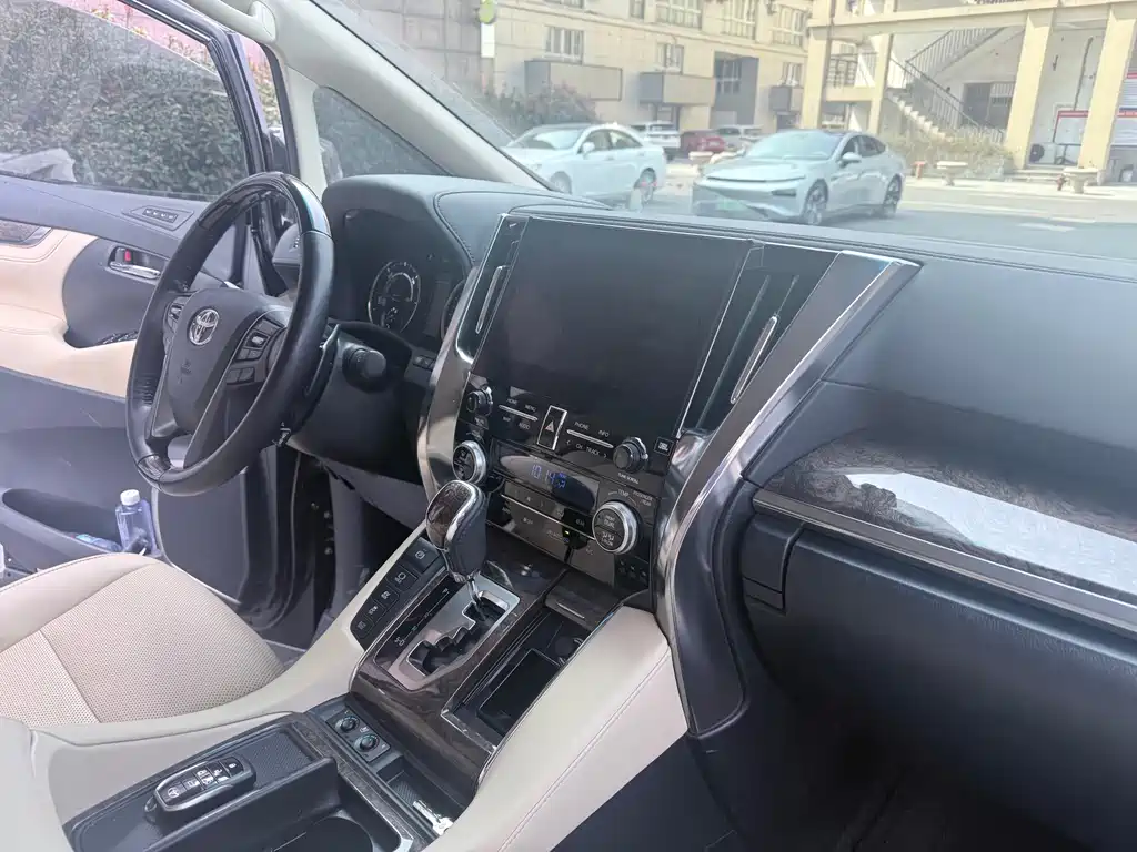 Alfa 2021 Shuangqing 2.5L Premium Edition купить на сайте DeffCars