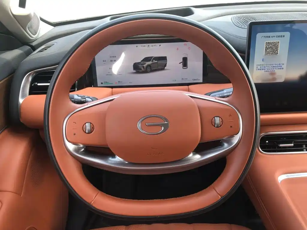 Trumpchi Yearning S9 2025 Qiankun UItra 6-seater купить на сайте DeffCars