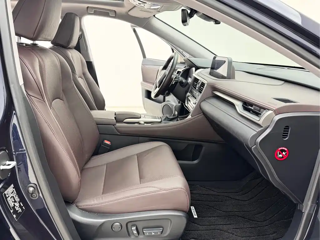 Lexus RX 2020 300 four-wheel drive elegant version National VI купить на сайте DeffCars