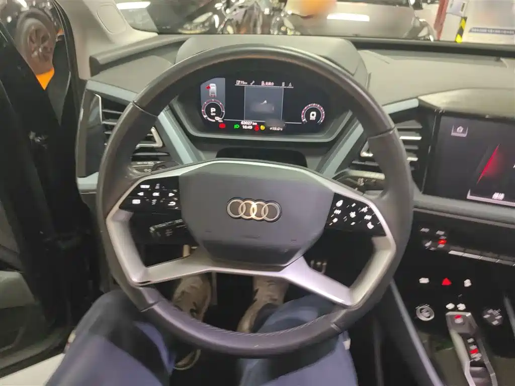 Audi Q5 e-tron 2022 model 40 e-tron star type brocade suit купить на сайте DeffCars