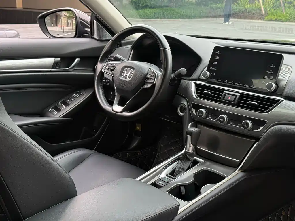 Accord 2018 260TURBO Deluxe Edition National VI купить на сайте DeffCars