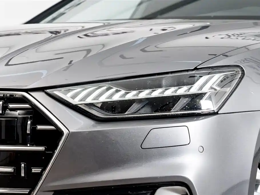 Audi A7L 2024 45TFSI S-line Dream Building Liquid Crystal Package купить на сайте DeffCars