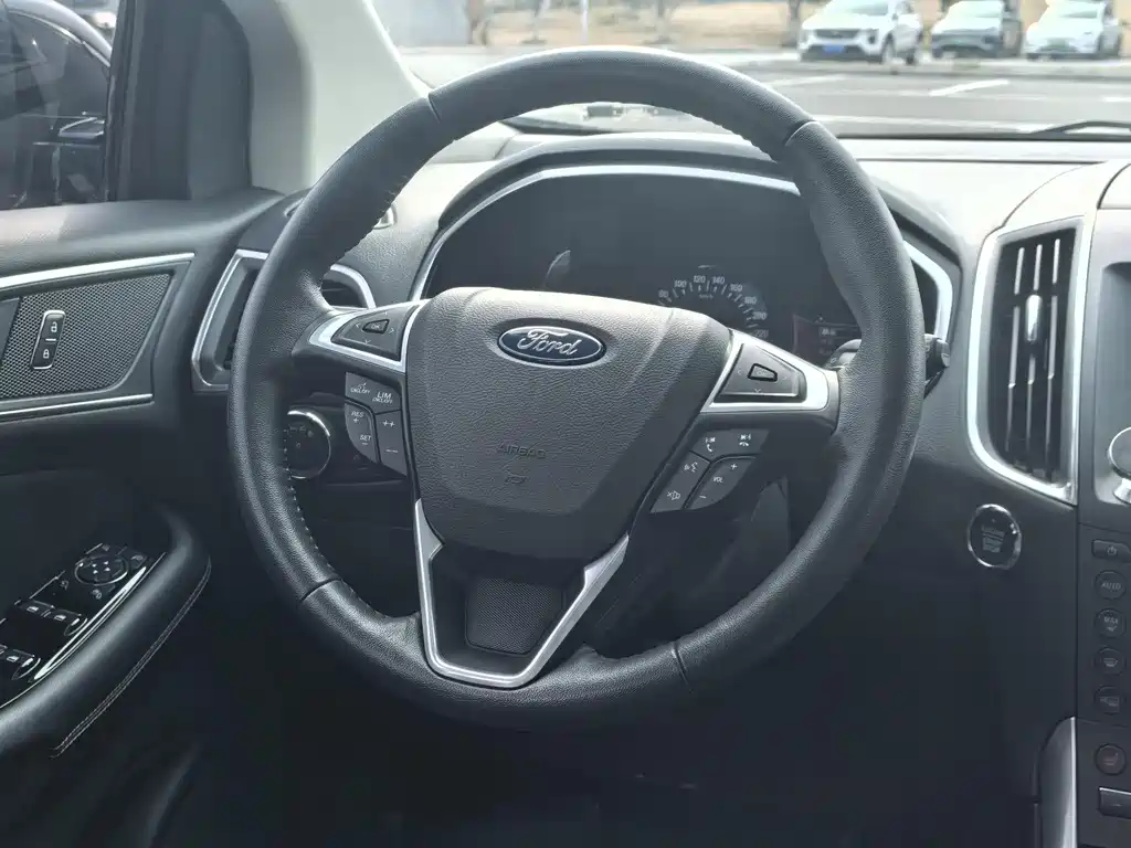 Ruijie 2016 EcoBoost 330 V6 four-wheel drive sports 7 seats купить на сайте DeffCars
