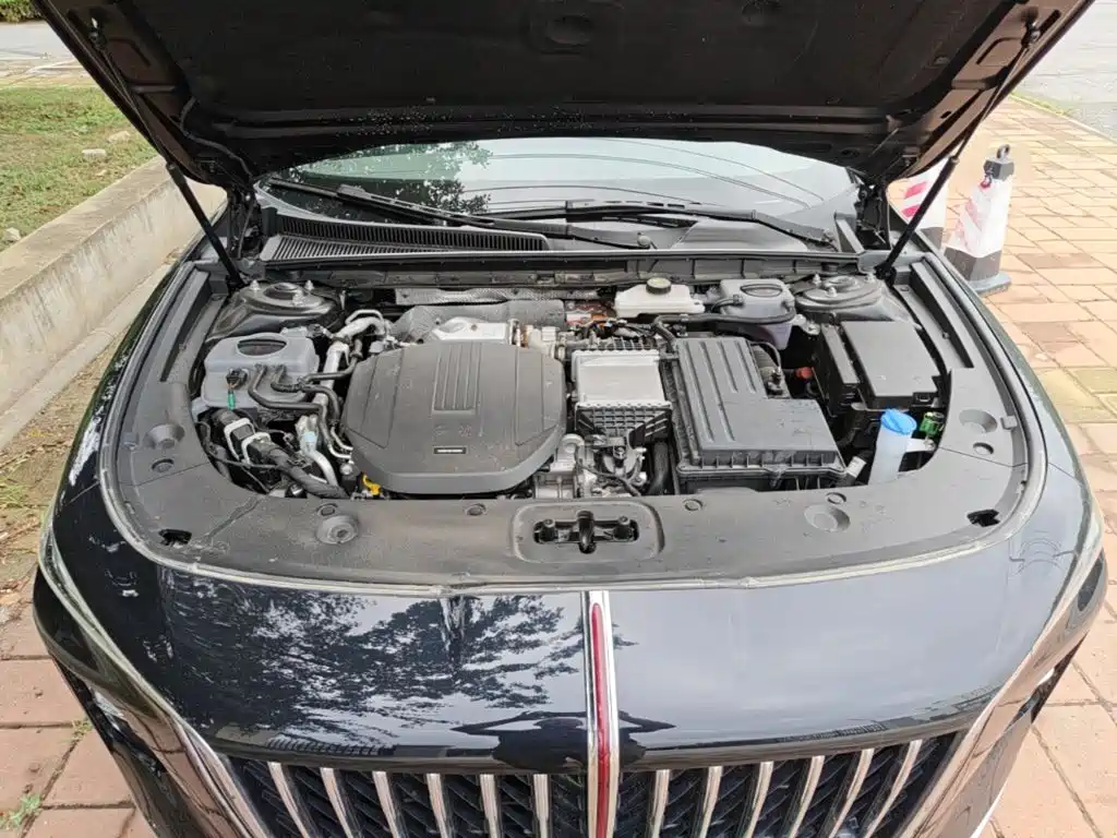 Hongqi H5 PHEV 2025 170 super hybrid version купить на сайте DeffCars