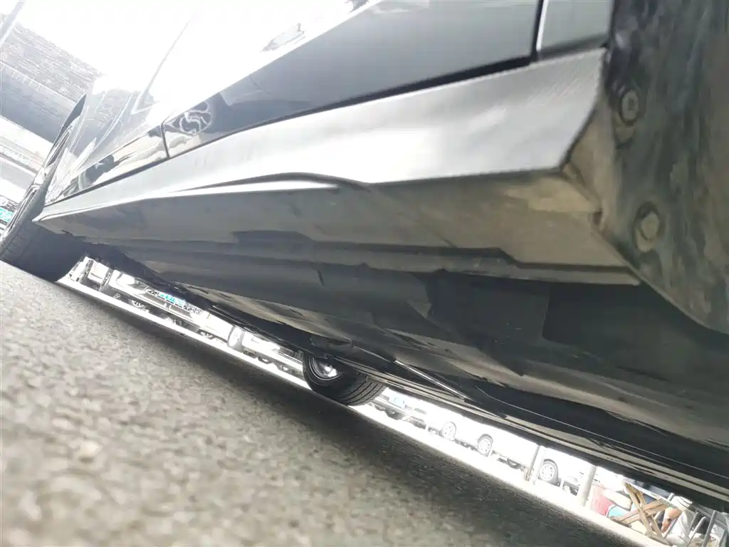 Changan UNI-V 2024 1.5T premium model купить на сайте DeffCars