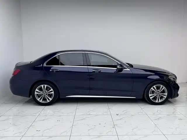 Mercedes-Benz C-Class 2019 C 180 L Fashionable Sports Edition купить на сайте DeffCars