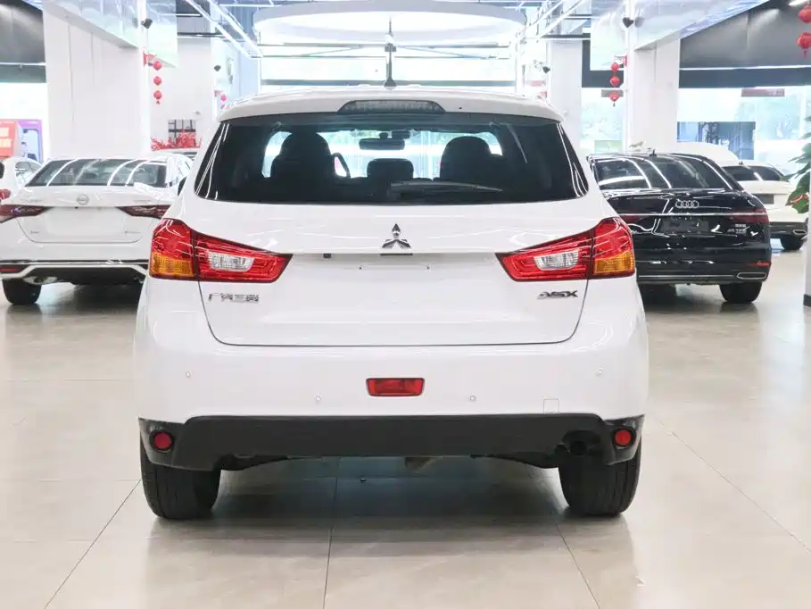 ASX 2015 2.0L CVT 2WD Elite Edition купить на сайте DeffCars