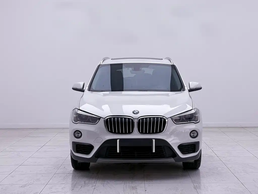 BMW X1 2019 sDrive20Li leading model купить на сайте DeffCars