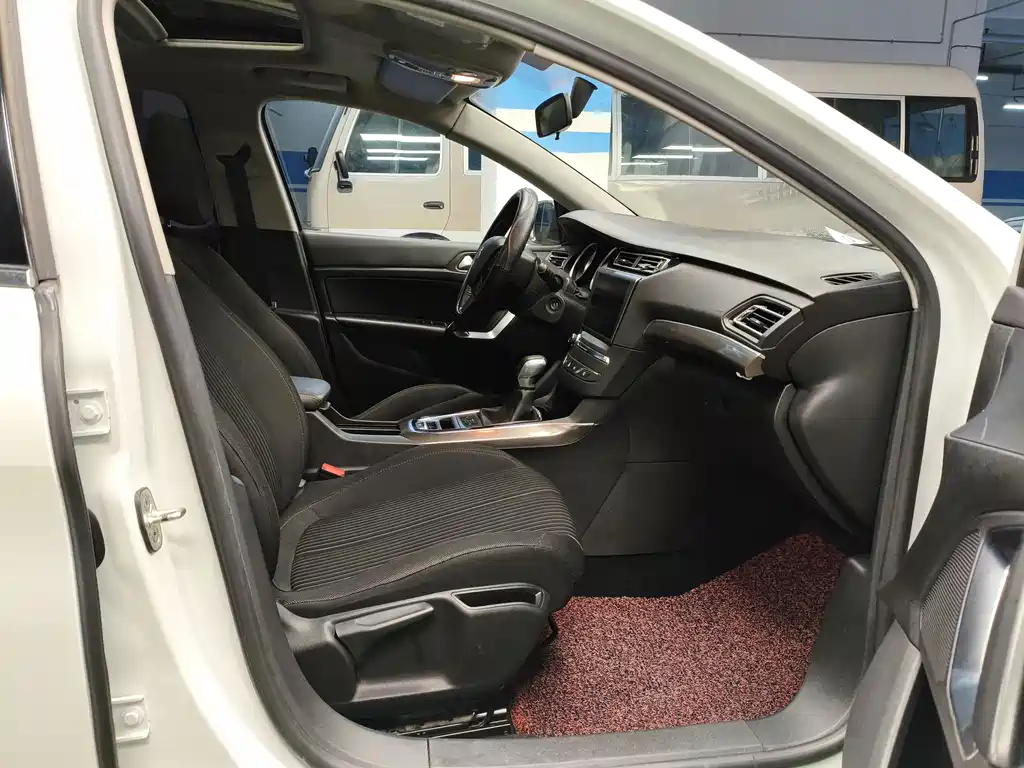 Peugeot 408 2018 350THP Automatic Deluxe Edition купить на сайте DeffCars
