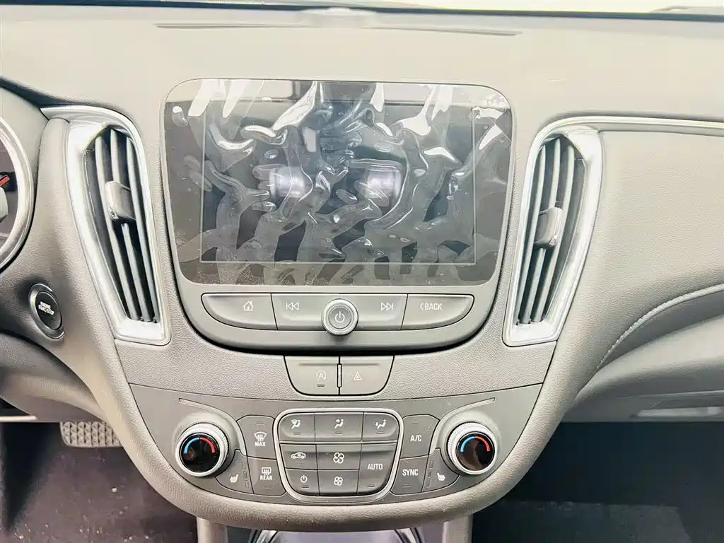 Malibu XL 2023 1.5T sharp version купить на сайте DeffCars