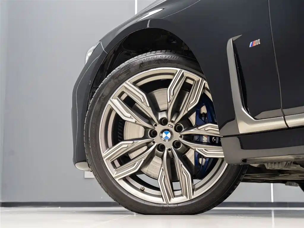 BMW 7 Series 2019 facelift M760Li xDrive V12 Sports Package купить на сайте DeffCars