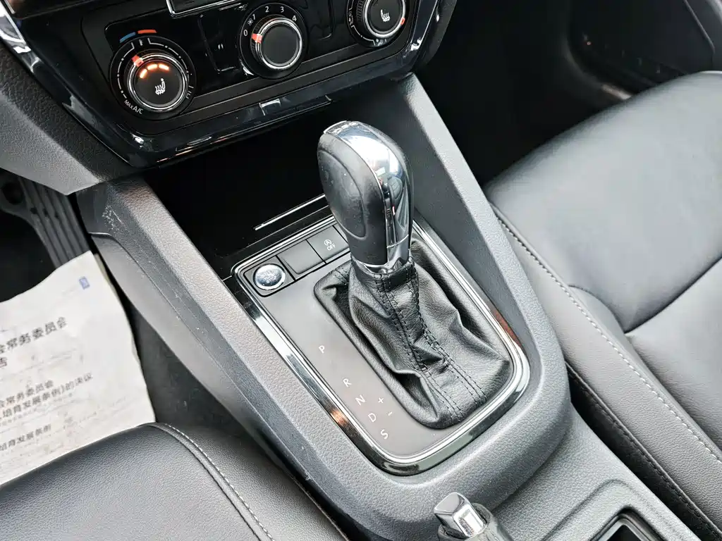 Sagitar 2018 180TSI DSG Premium Edition купить на сайте DeffCars