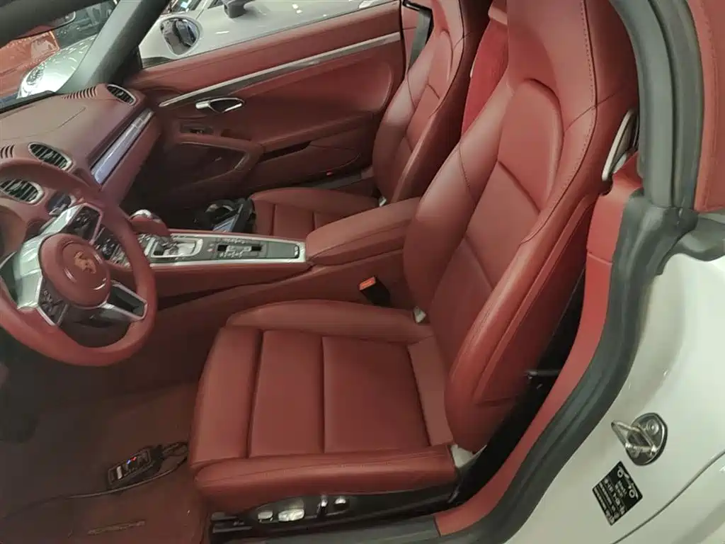 Porsche 718 2022 Boxster T 2.0T купить на сайте DeffCars