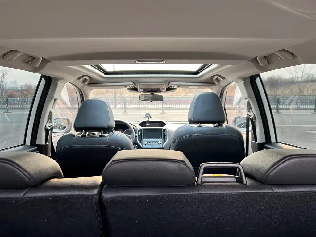 Forester 2022 2.0i AWD Deluxe Edition EyeSight купить на сайте DeffCars