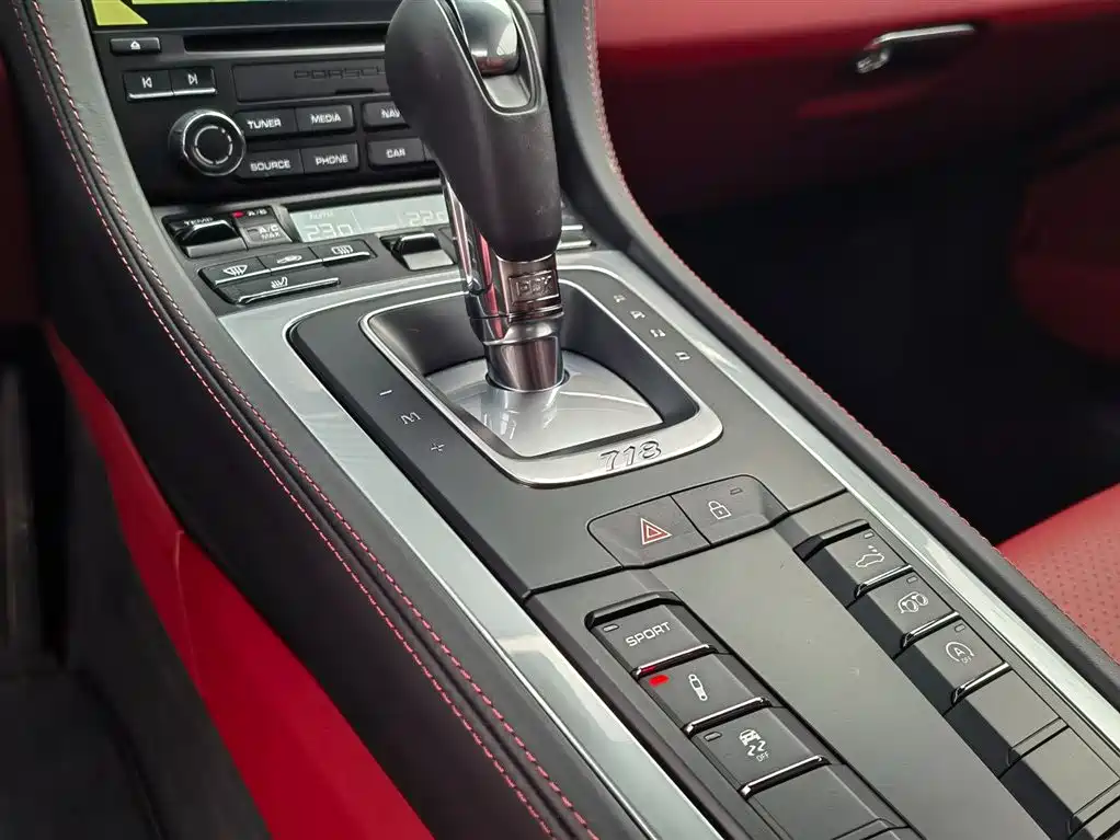 Porsche 718 2022 Cayman 2.0T купить на сайте DeffCars