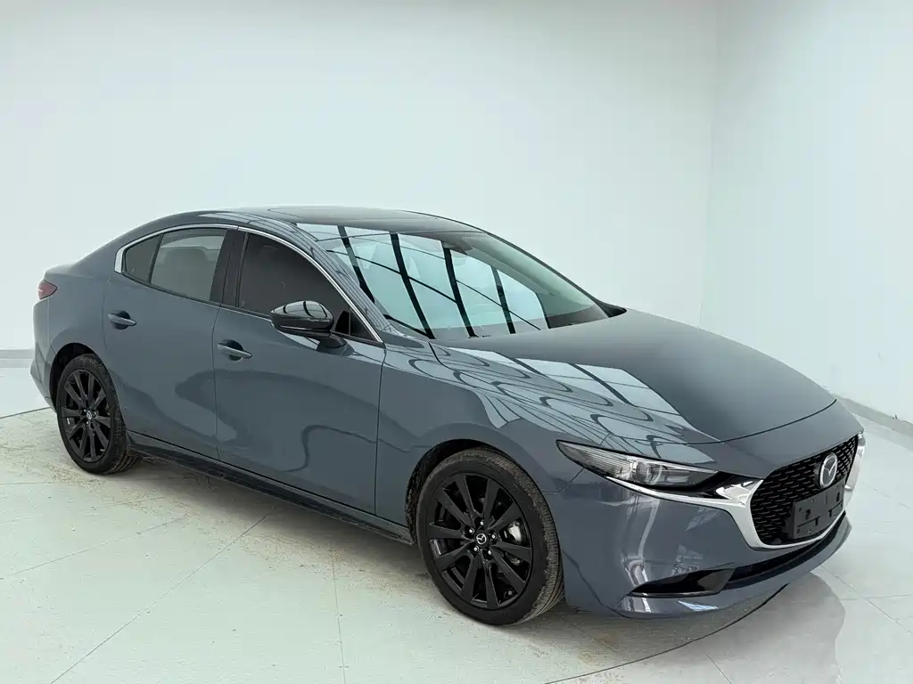 Mazda Axela 2022 2.0L Automatic Quintessence Obsidian Edition купить на сайте DeffCars