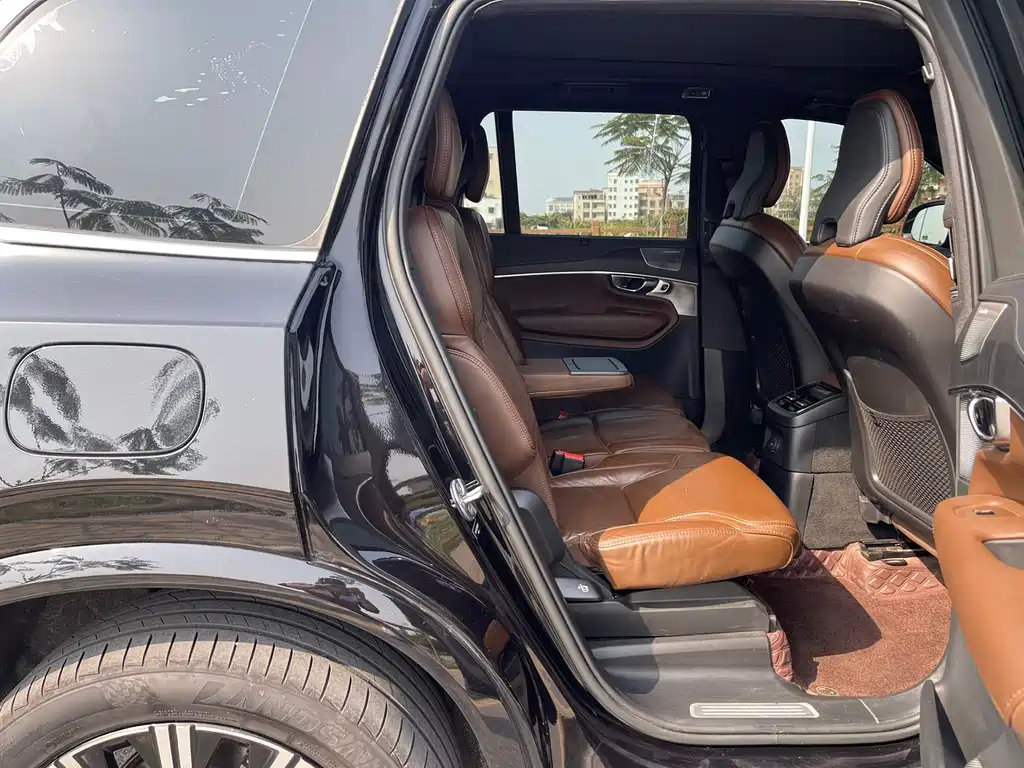 Volvo XC90 plug-in hybrid 2022 facelift E-drive hybrid T8 Zhizun Deluxe Edition 7 seats купить на сайте DeffCars