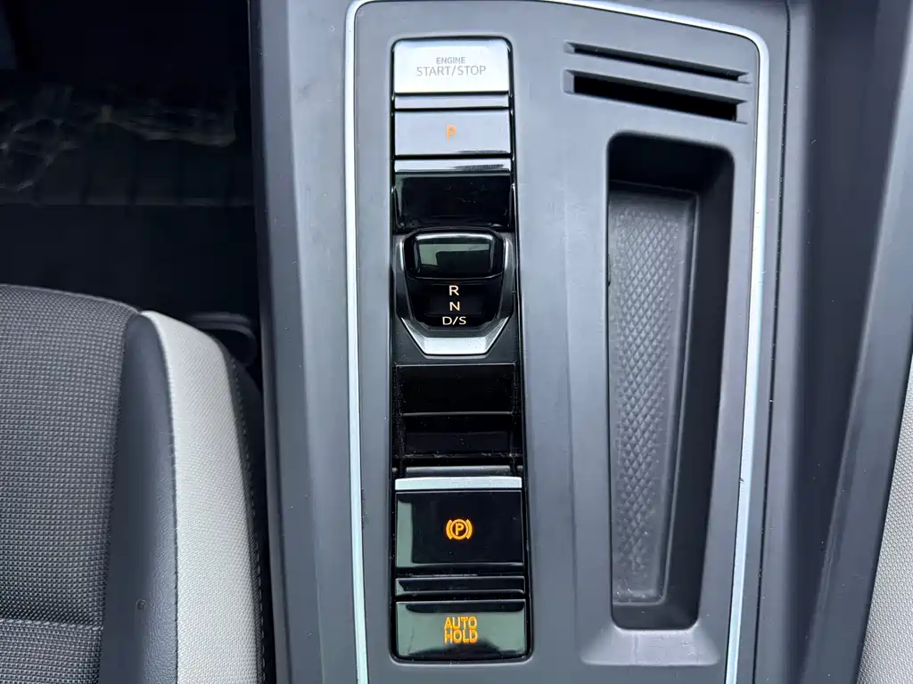 Golf 2021 280TSI DSG Pro First Edition купить на сайте DeffCars