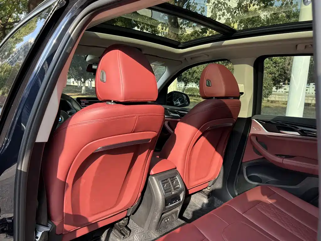 BMW X3 2022 facelift xDrive25i M sports package купить на сайте DeffCars