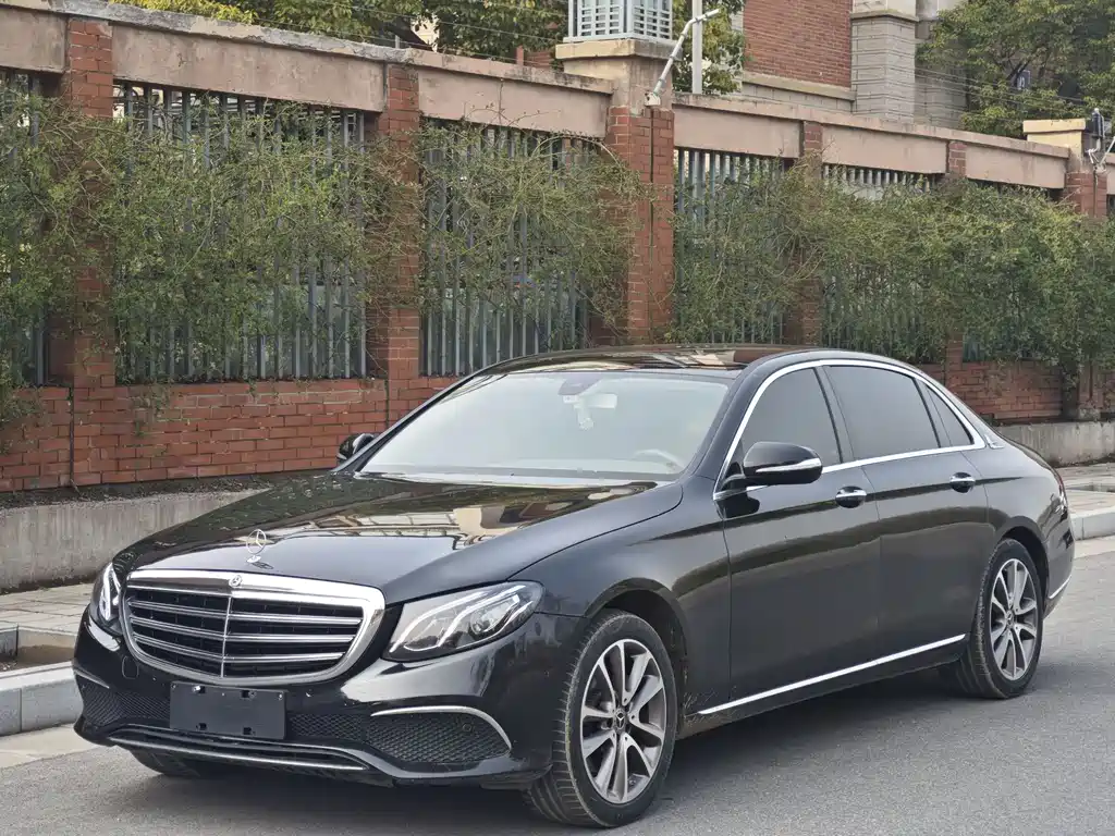 Mercedes-Benz E-Class 2020 E 260 L купить на сайте DeffCars