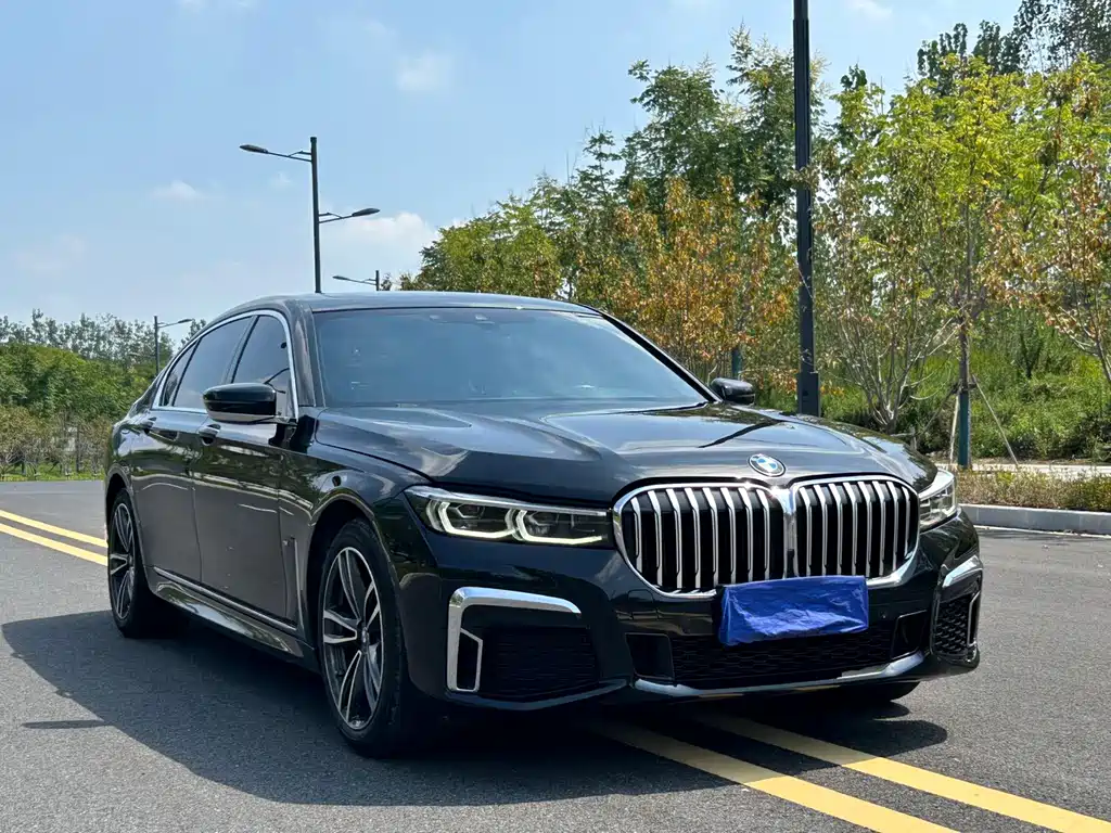BMW 7 Series 2021 730Li Luxury Package купить на сайте DeffCars