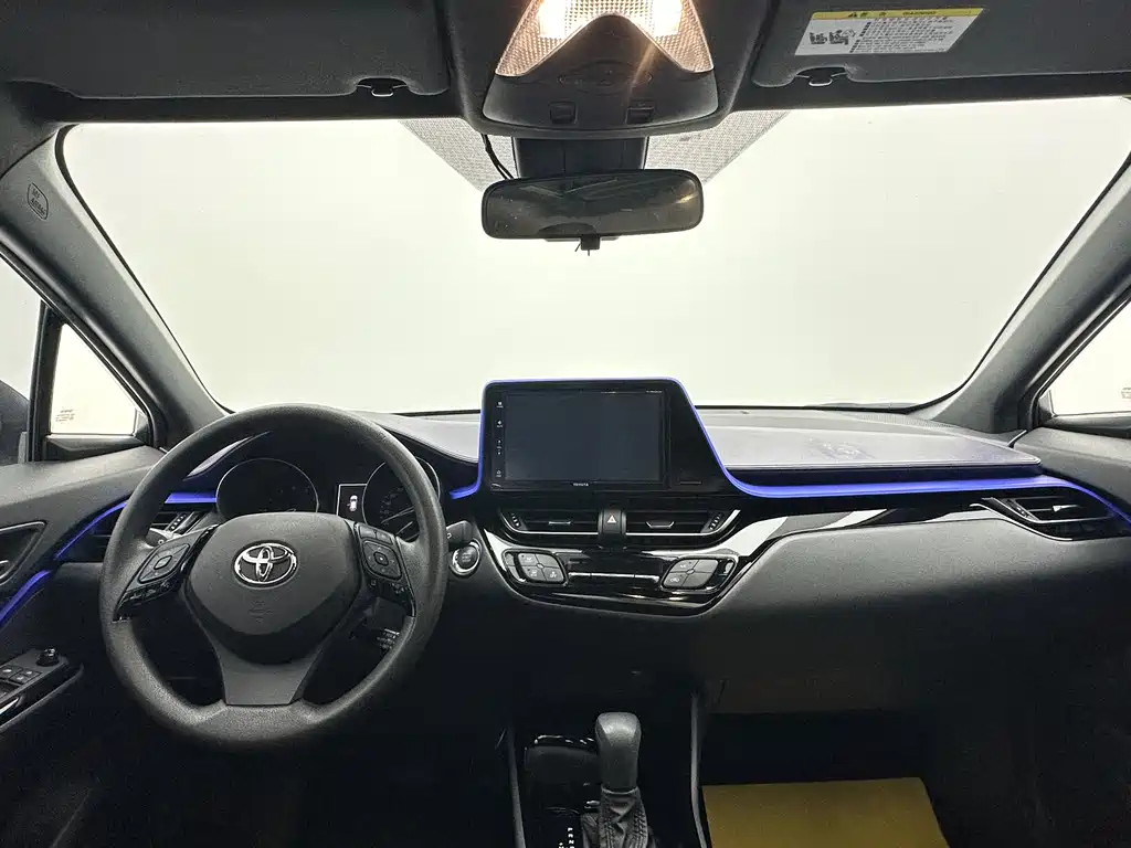Yize IZOA 2020 2.0L Yixiang Edition купить на сайте DeffCars
