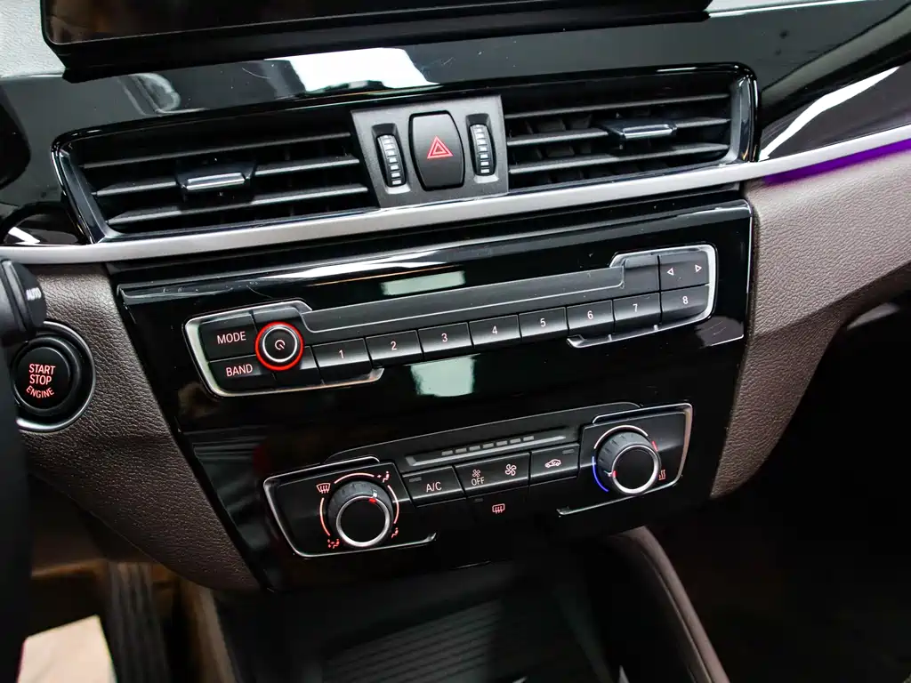 BMW X1 2022 sDrive20Li Fashion Model купить на сайте DeffCars