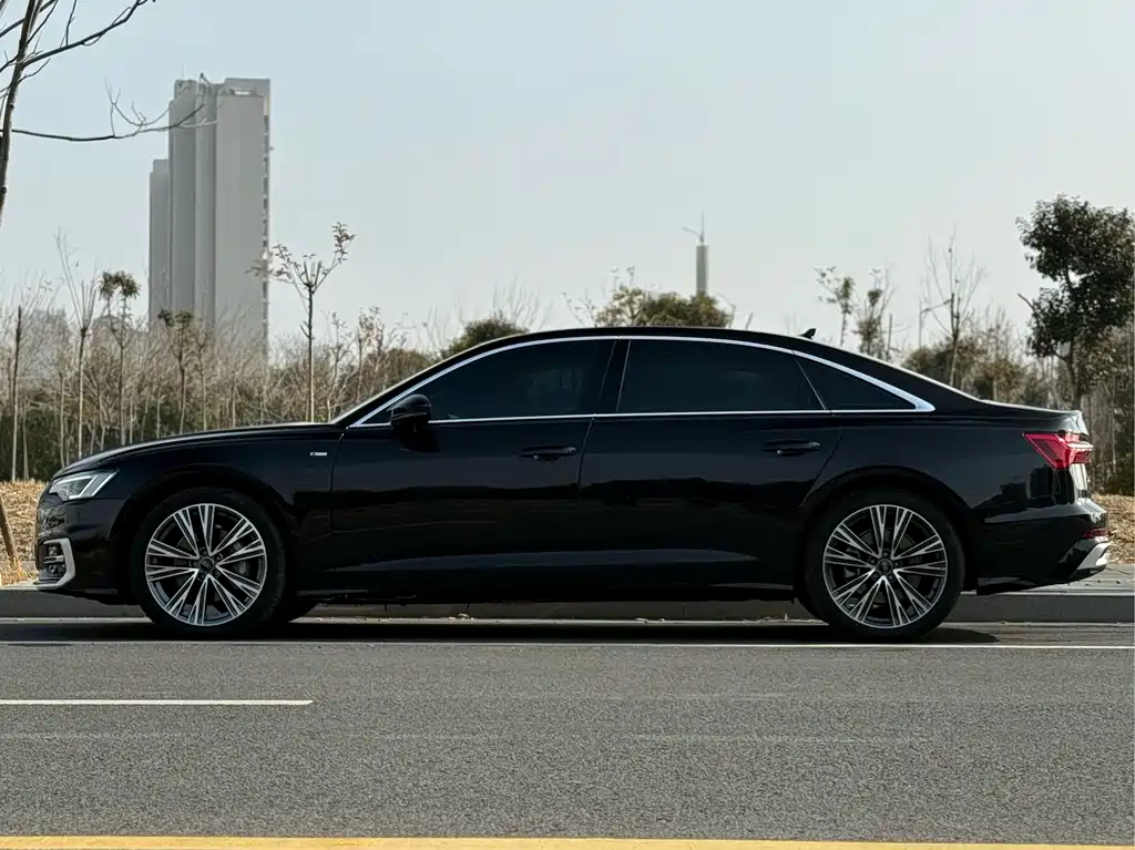 Audi A6L 2023 facelift 40 TFSI luxury and dynamic model купить на сайте DeffCars