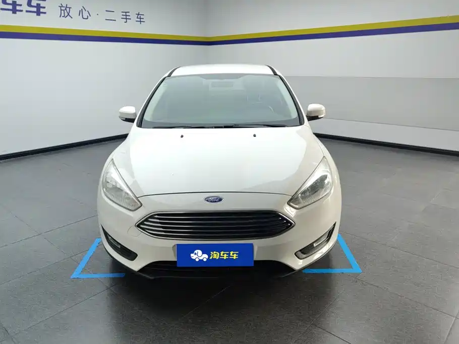 Focus 2017 sedan 1.6L automatic comfort smart mobility version купить на сайте DeffCars