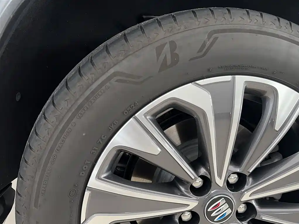 Envision Plus 2024 Envision Plus 28T four-wheel drive exclusive version купить на сайте DeffCars