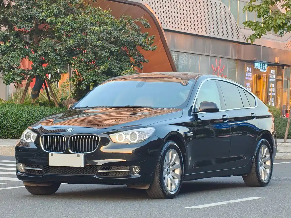 BMW 5 Series GT 2010 535i Luxury купить на сайте DeffCars