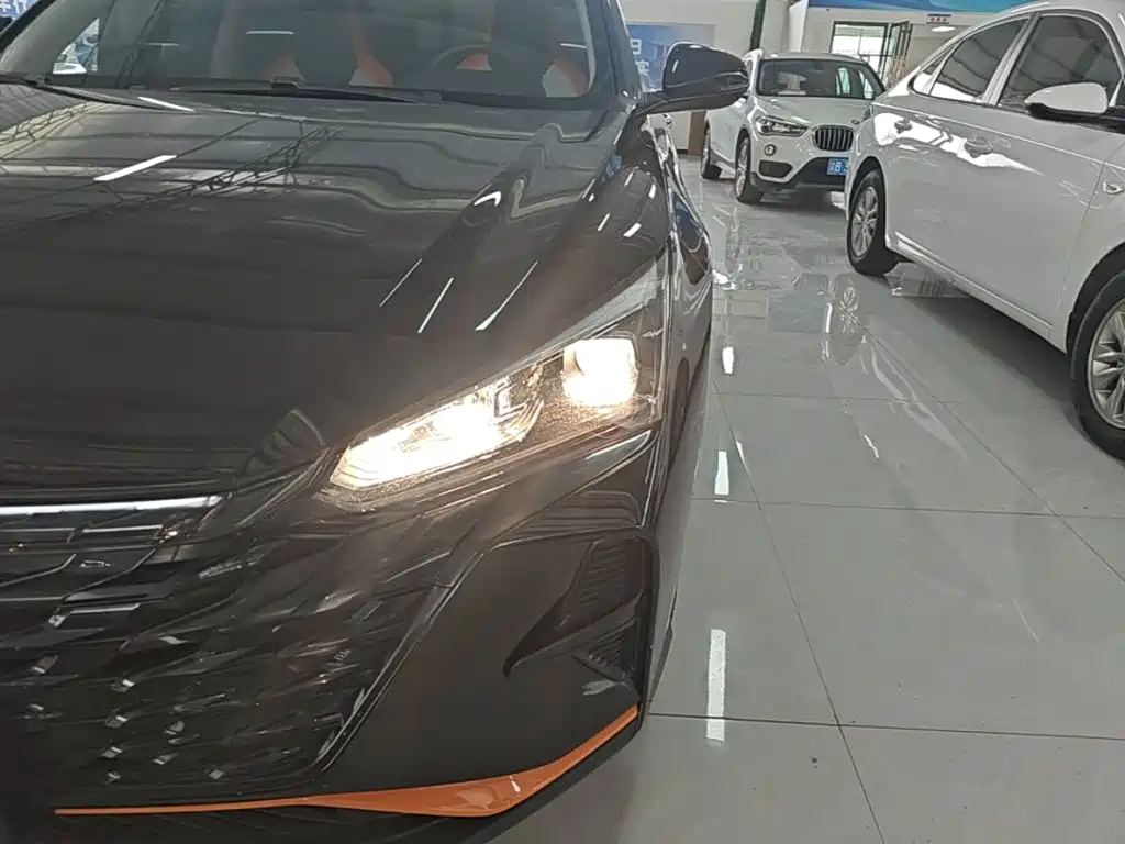Yixuan 2023 Mach Edition 1.5L Automatic Wind Chasing Edition купить на сайте DeffCars